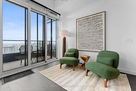 Photo 10 at PH7001 - 1 Concord Cityplace Way, Waterfront Communities C1, Toronto