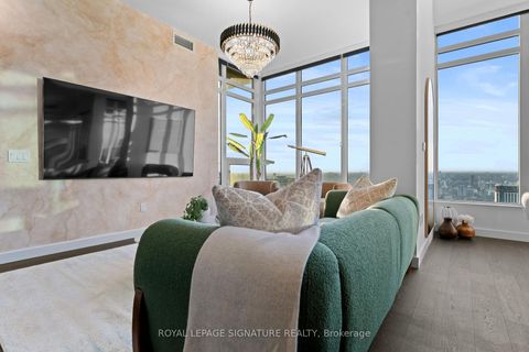 Photo 14 at PH7001 - 1 Concord Cityplace Way, Waterfront Communities C1, Toronto