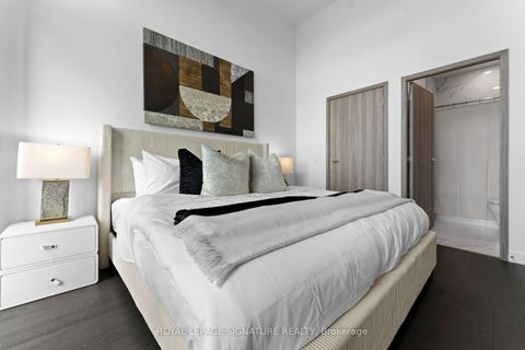 Photo 32 at PH7001 - 1 Concord Cityplace Way, Waterfront Communities C1, Toronto