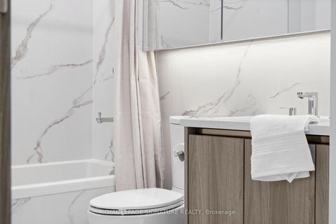Photo 35 at PH7001 - 1 Concord Cityplace Way, Waterfront Communities C1, Toronto