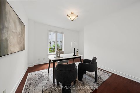 Photo 8 at 12 Sweet Valerie Court, Patterson, Vaughan