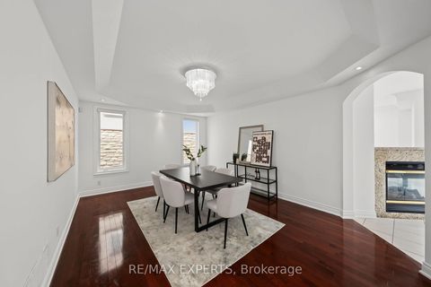 Photo 9 at 12 Sweet Valerie Court, Patterson, Vaughan