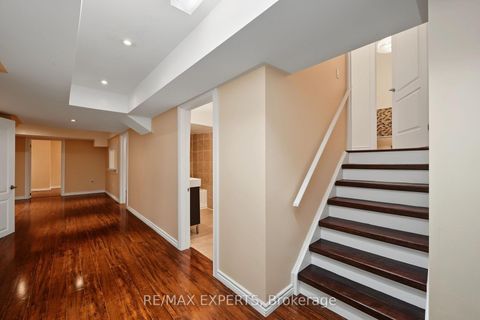 Photo 33 at 12 Sweet Valerie Court, Patterson, Vaughan