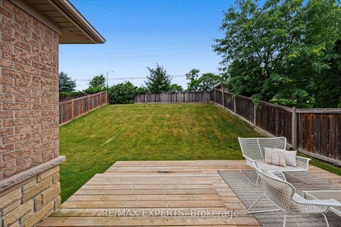 Photo 42 at 12 Sweet Valerie Court, Patterson, Vaughan
