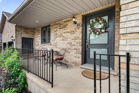 Photo 2 at 83 Logan Court, Holly, Barrie