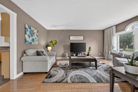 Photo 7 at 83 Logan Court, Holly, Barrie