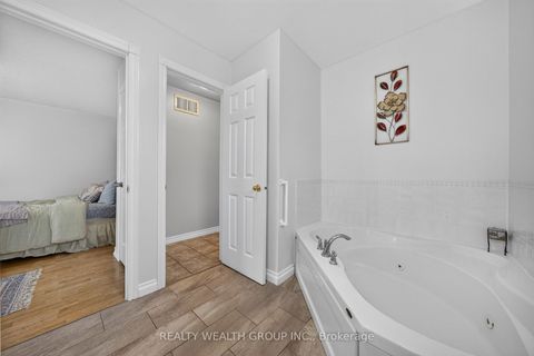 Photo 15 at 83 Logan Court, Holly, Barrie