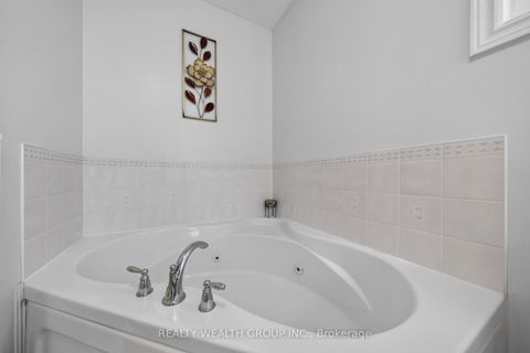 Photo 16 at 83 Logan Court, Holly, Barrie