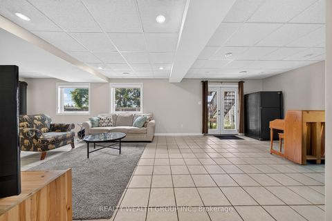 Photo 22 at 83 Logan Court, Holly, Barrie