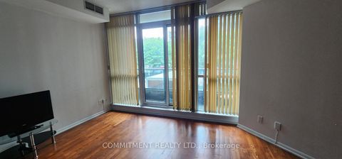 Photo 3 at #215 - 215 Fort York Boulevard, Niagara, Toronto
