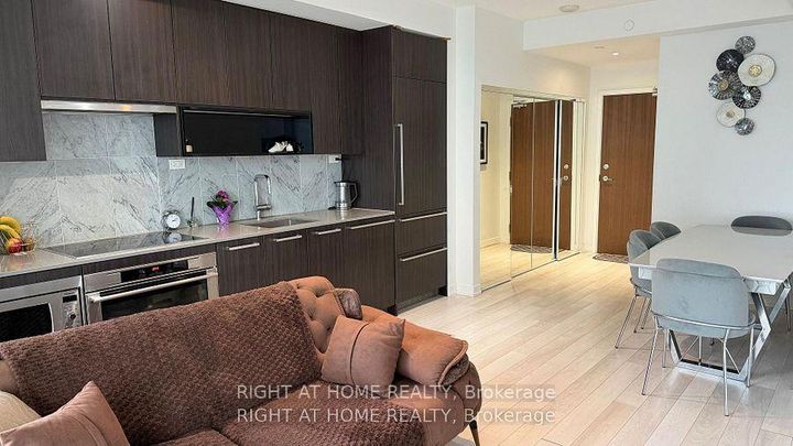 Photo 3 at 1005 - 115 McMahon Drive, Bayview Village, Toronto