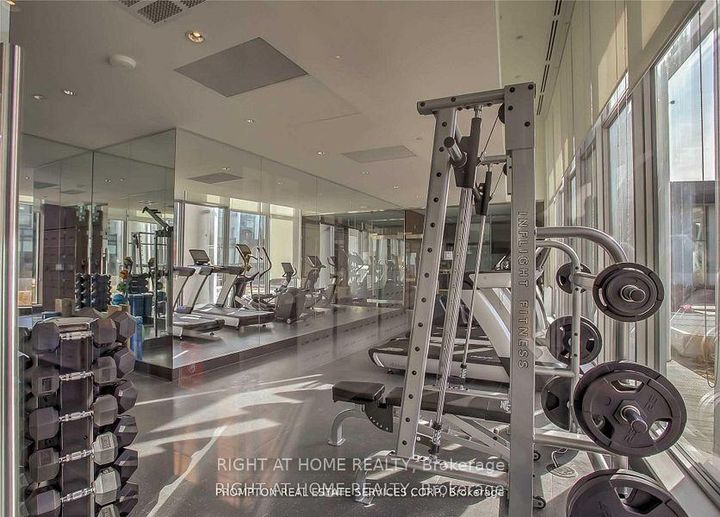 Photo 16 at 1005 - 115 McMahon Drive, Bayview Village, Toronto