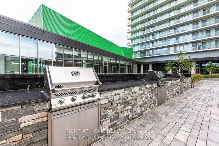 Photo 19 at 1005 - 115 McMahon Drive, Bayview Village, Toronto