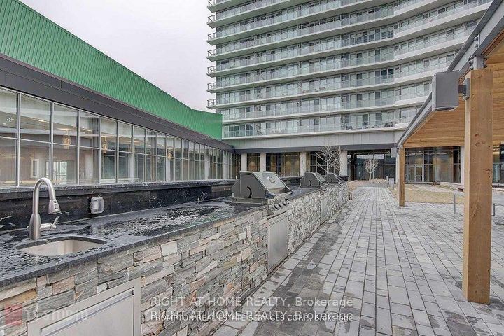 Photo 20 at 1005 - 115 McMahon Drive, Bayview Village, Toronto