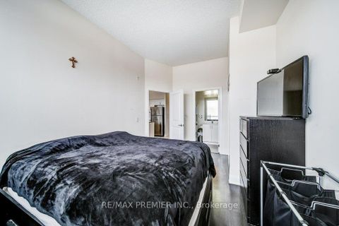 Photo 11 at 209 - 4700 Highway 7 Road, Vaughan Grove, Vaughan