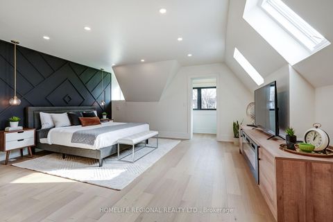Photo 27 at 12 Macdonell Avenue, Roncesvalles, Toronto