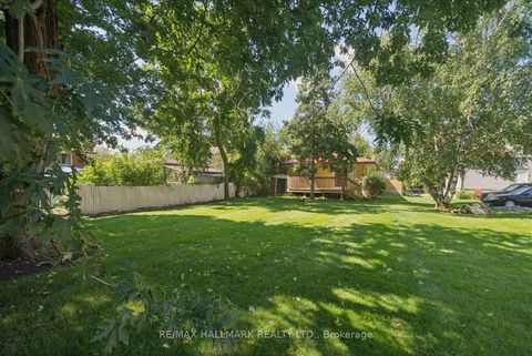 Photo 36 at 51 Allister Avenue, Cliffcrest, Toronto