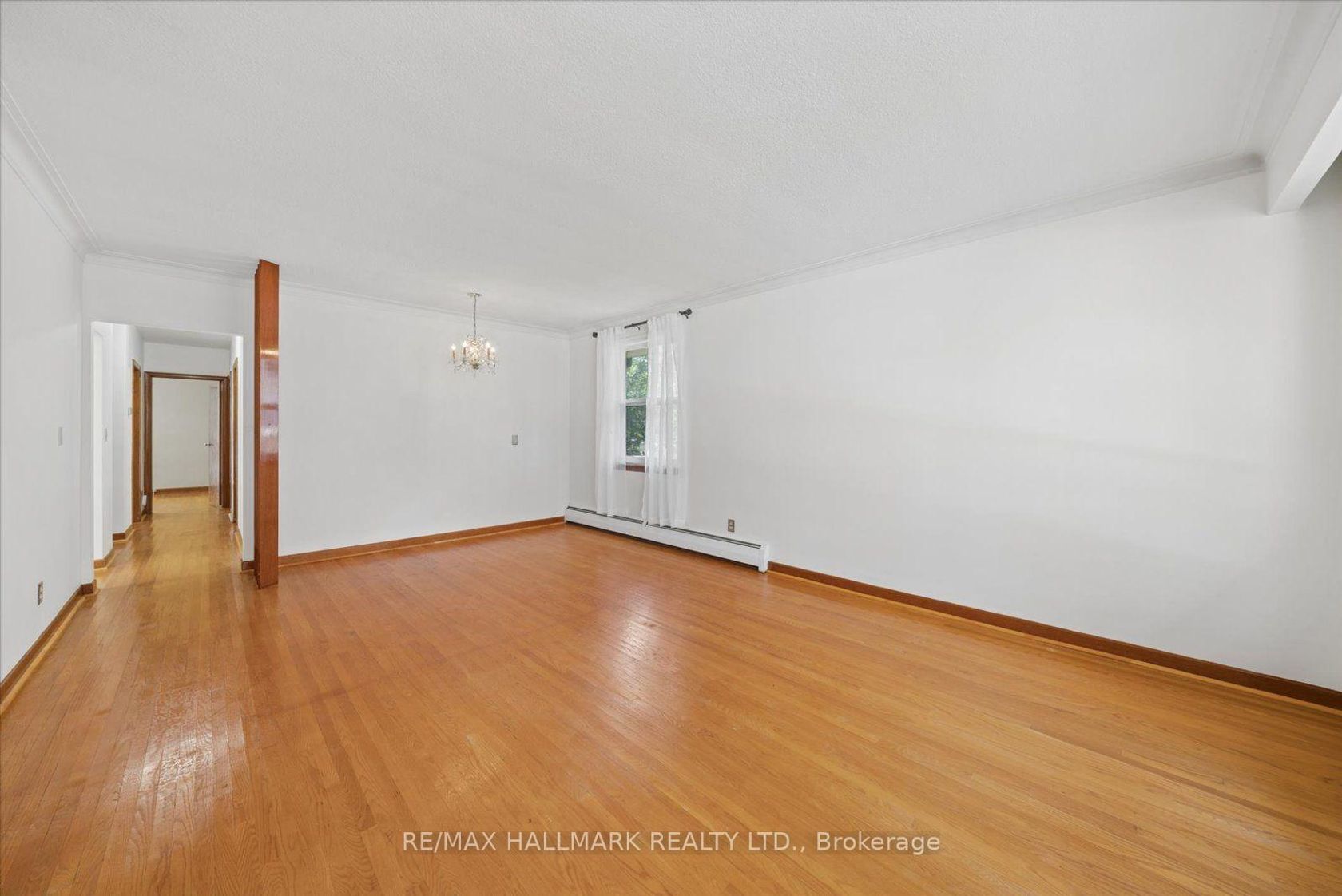 Photo 10 at 51 Allister Avenue, Cliffcrest, Toronto