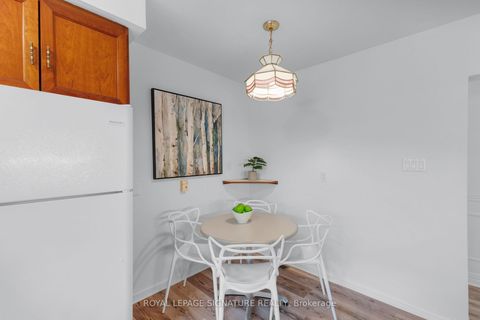 Photo 12 at 43 Viamede Crescent, Bayview Village, Toronto