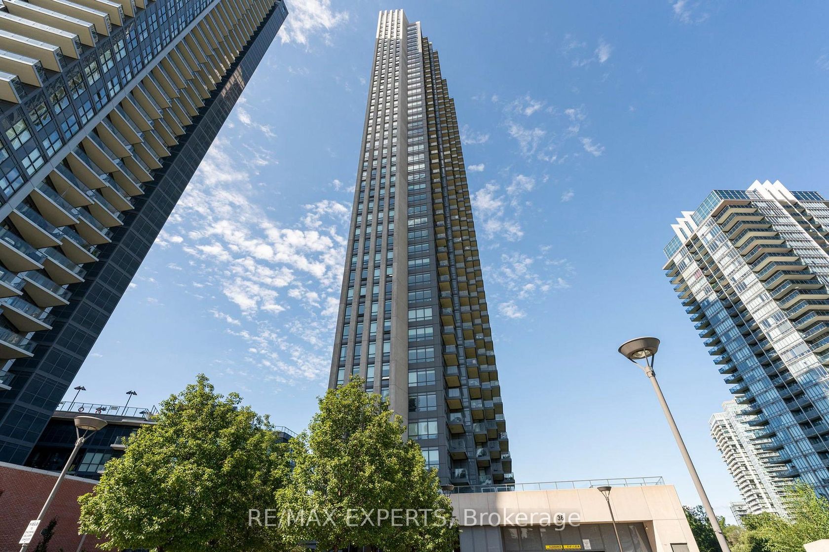 1905 - 36 Park Lawn Road, Mimico, Toronto 