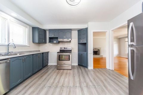 Photo 16 at 131 West Deane Park Drive, West Deane, Toronto