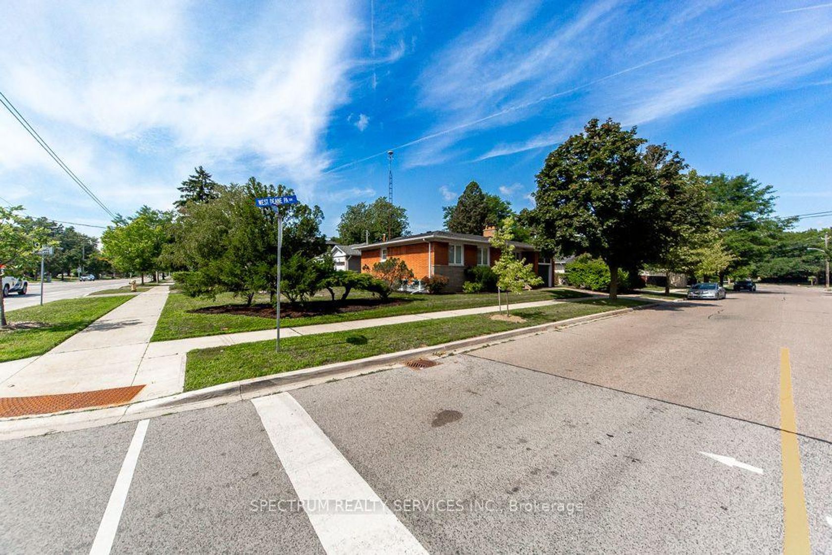 131 West Deane Park Drive, West Deane, Toronto 