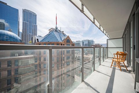 Photo 3 at 1406 - 38 Grenville Street, Bay Street Corridor, Toronto