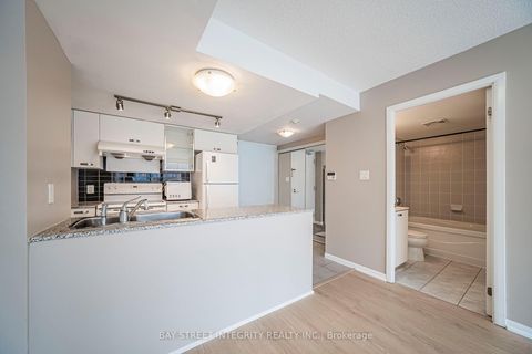 Photo 17 at 1406 - 38 Grenville Street, Bay Street Corridor, Toronto