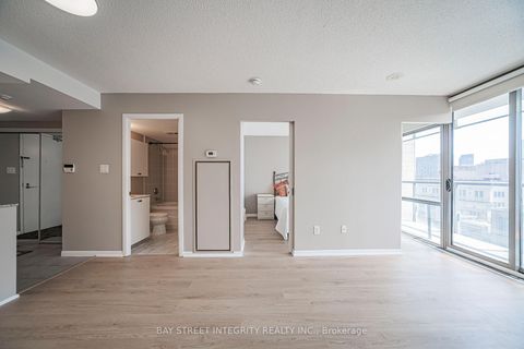 Photo 25 at 1406 - 38 Grenville Street, Bay Street Corridor, Toronto