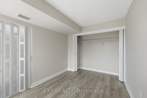 Photo 11 at 810 - 25 Capreol Court, Waterfront Communities C1, Toronto