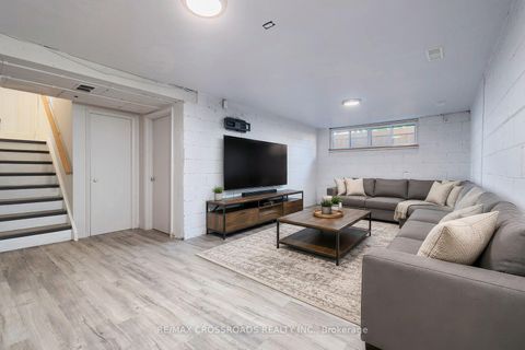Photo 16 at 104 Haileybury Drive, Bendale, Toronto