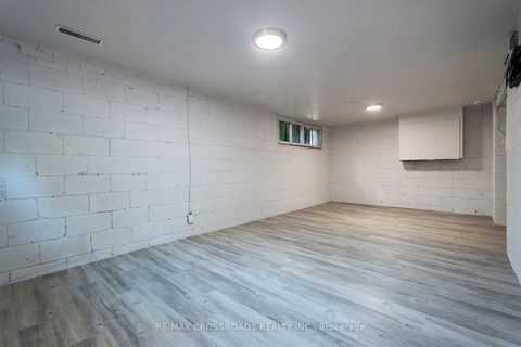 Photo 17 at 104 Haileybury Drive, Bendale, Toronto