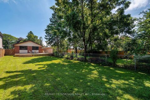Photo 25 at 104 Haileybury Drive, Bendale, Toronto
