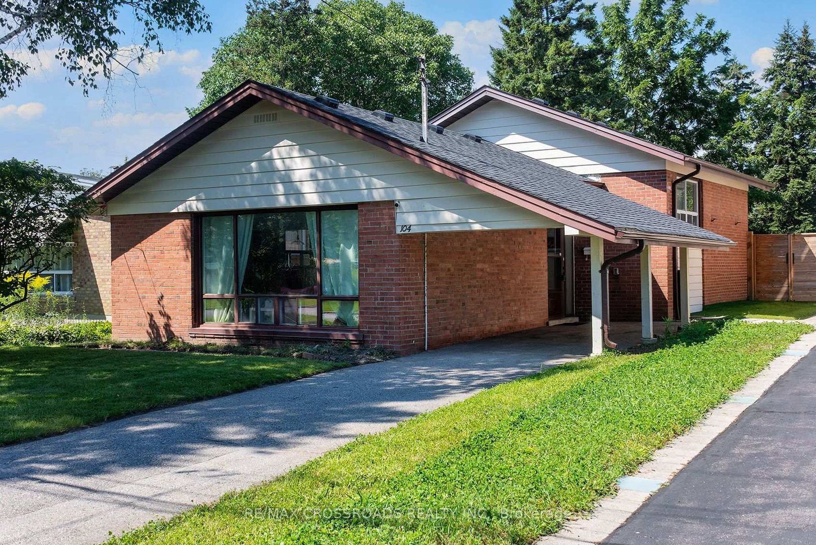 104 Haileybury Drive, Bendale, Toronto 