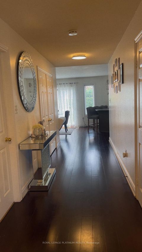 Photo 1 at 119 Violet Street, Holly, Barrie