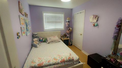 Photo 9 at 119 Violet Street, Holly, Barrie