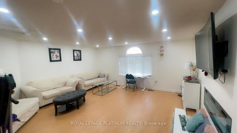 Photo 12 at 119 Violet Street, Holly, Barrie