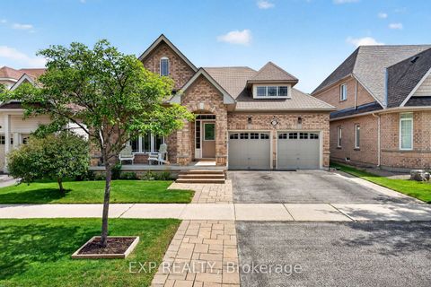 Photo 1 at 17 Wyndham Circle, Sutton & Jackson's Point, Georgina