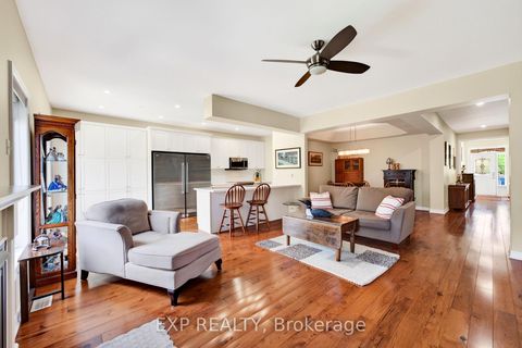 Photo 10 at 17 Wyndham Circle, Sutton & Jackson's Point, Georgina