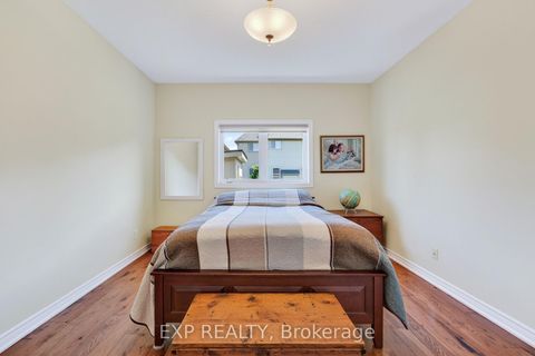 Photo 21 at 17 Wyndham Circle, Sutton & Jackson's Point, Georgina