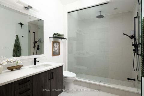 Photo 19 at 73 - 71 Elder Avenue, Long Branch, Toronto