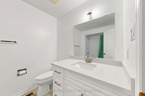 Photo 31 at 33 Wharton Square, Milliken, Toronto