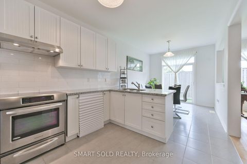 Photo 4 at 51 Bramsey Street, Sutton & Jackson's Point, Georgina