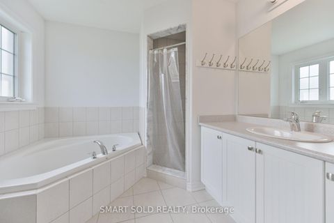 Photo 14 at 51 Bramsey Street, Sutton & Jackson's Point, Georgina