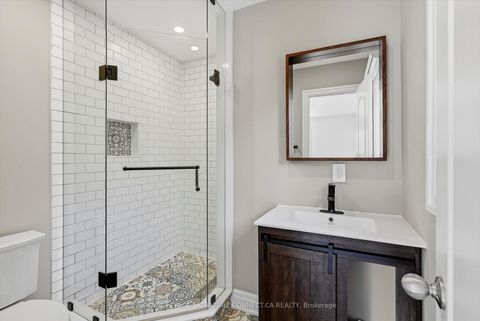 Photo 24 at 6 Lailey Crescent, Willowdale East, Toronto