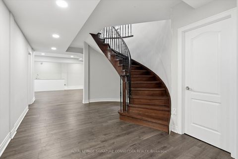 Photo 33 at 6 Lailey Crescent, Willowdale East, Toronto