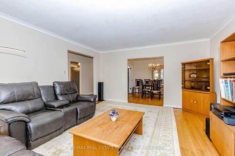Photo 12 at 85 Snowcrest Avenue, Steeles, Toronto
