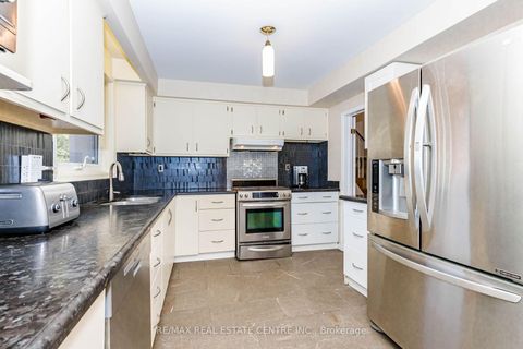 Photo 18 at 85 Snowcrest Avenue, Steeles, Toronto