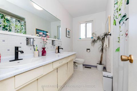 Photo 30 at 85 Snowcrest Avenue, Steeles, Toronto