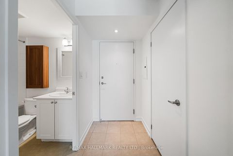 Photo 11 at 103 - 816 Lansdowne Avenue, Junction, Toronto